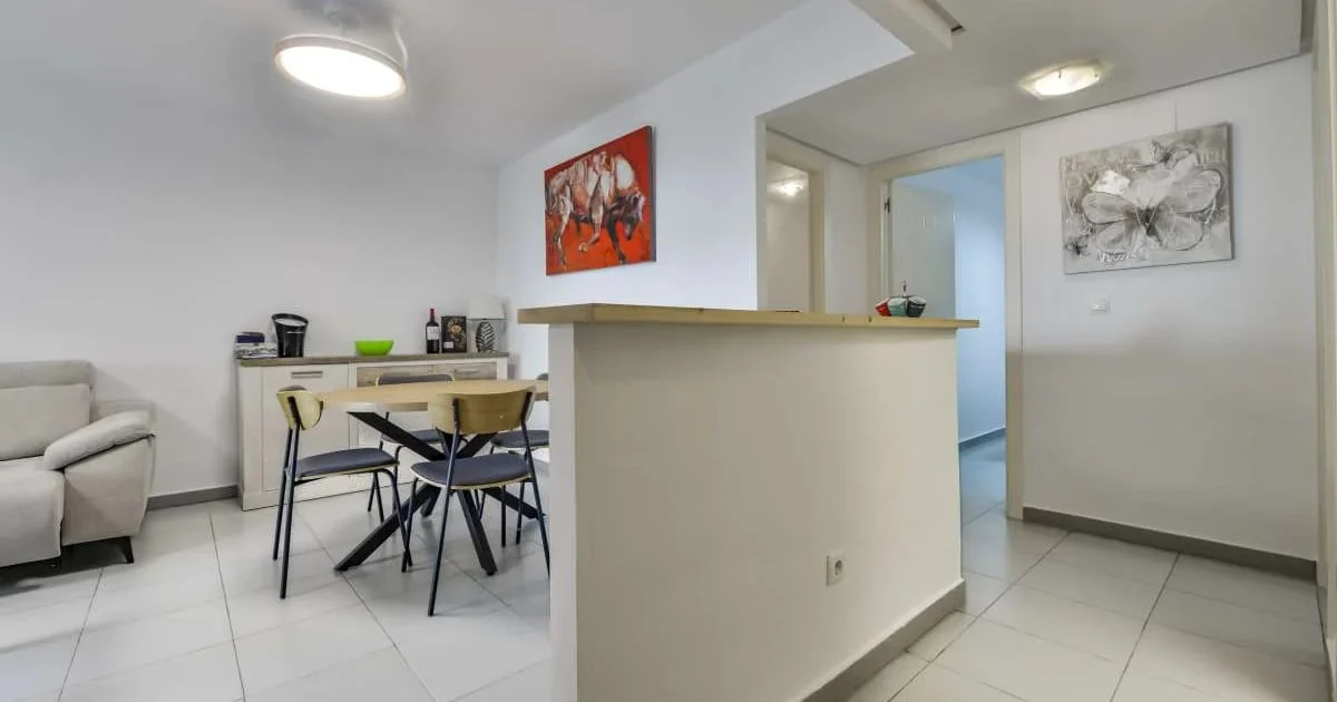 Reformed Calpe apartment with sea views
