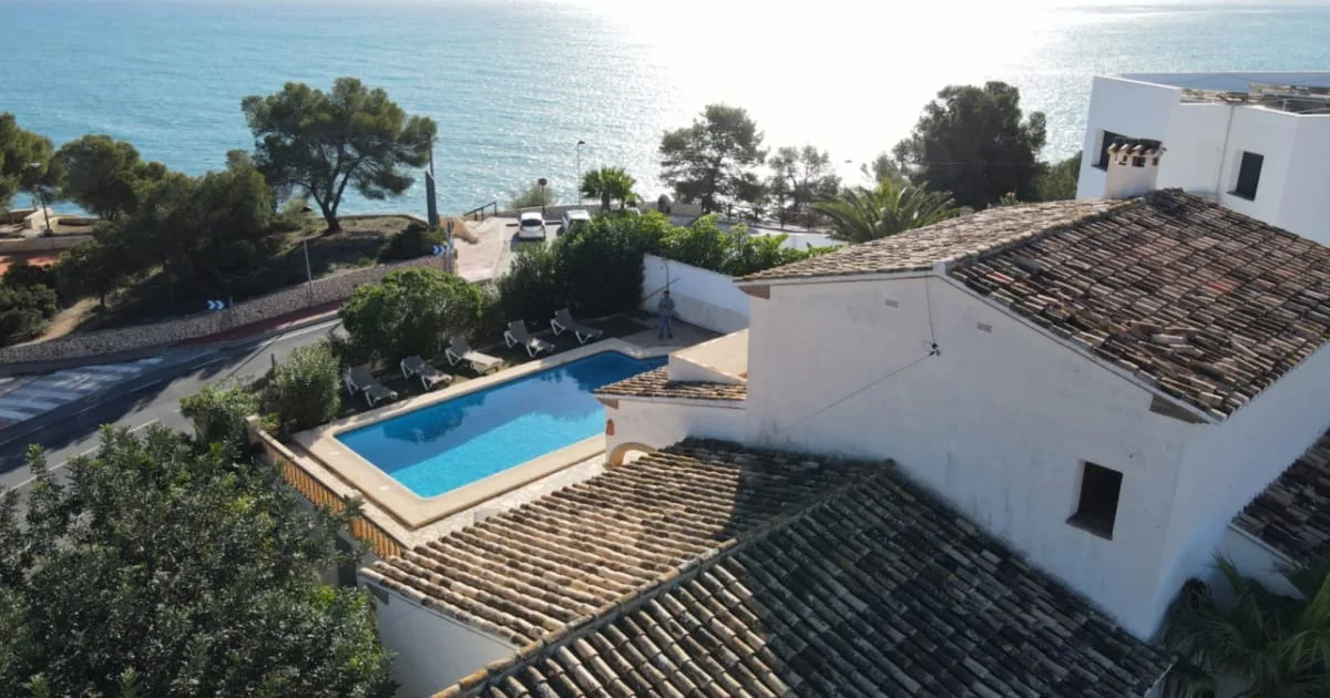 Sea-view villa in Benissa, 4 bedrooms