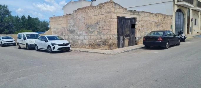 Urban developable plot in Muro, 540 m²