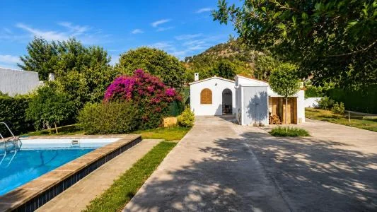 Solar urbano en Palmanyola con piscina