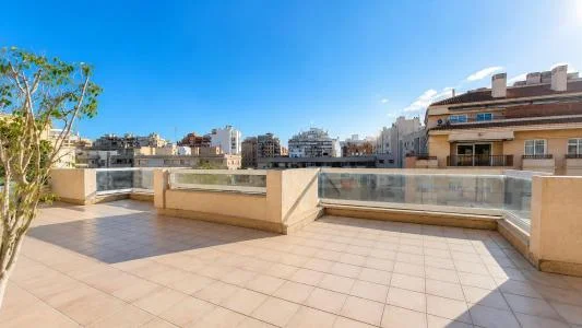 Ático en Bons Aires con terraza de 75 m²