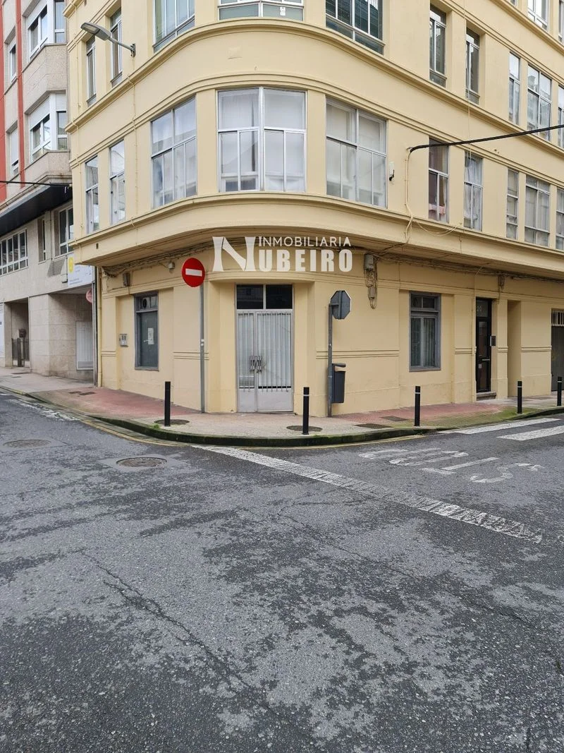 57 m² reform-ready corner commercial unit
