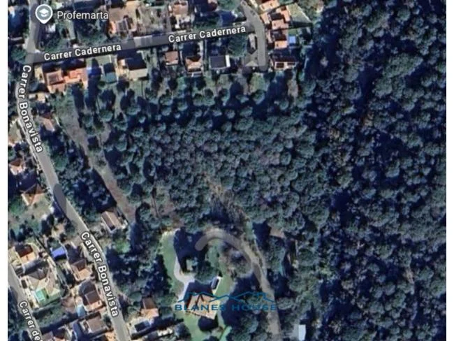 Finca rústica cerca de San Daniel, 13.459 m²