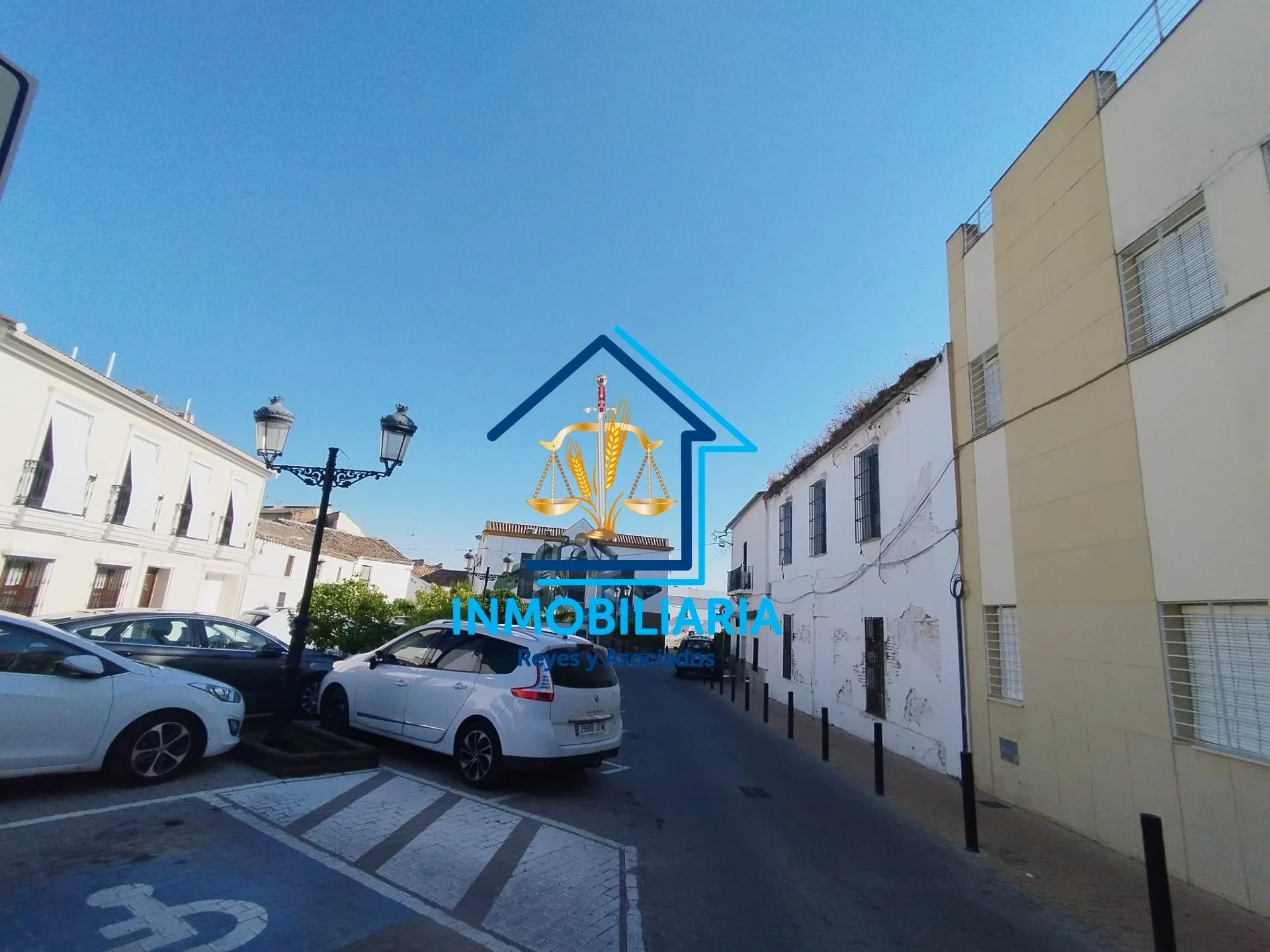 Casa con encanto en Posadas, cinco dormitorios