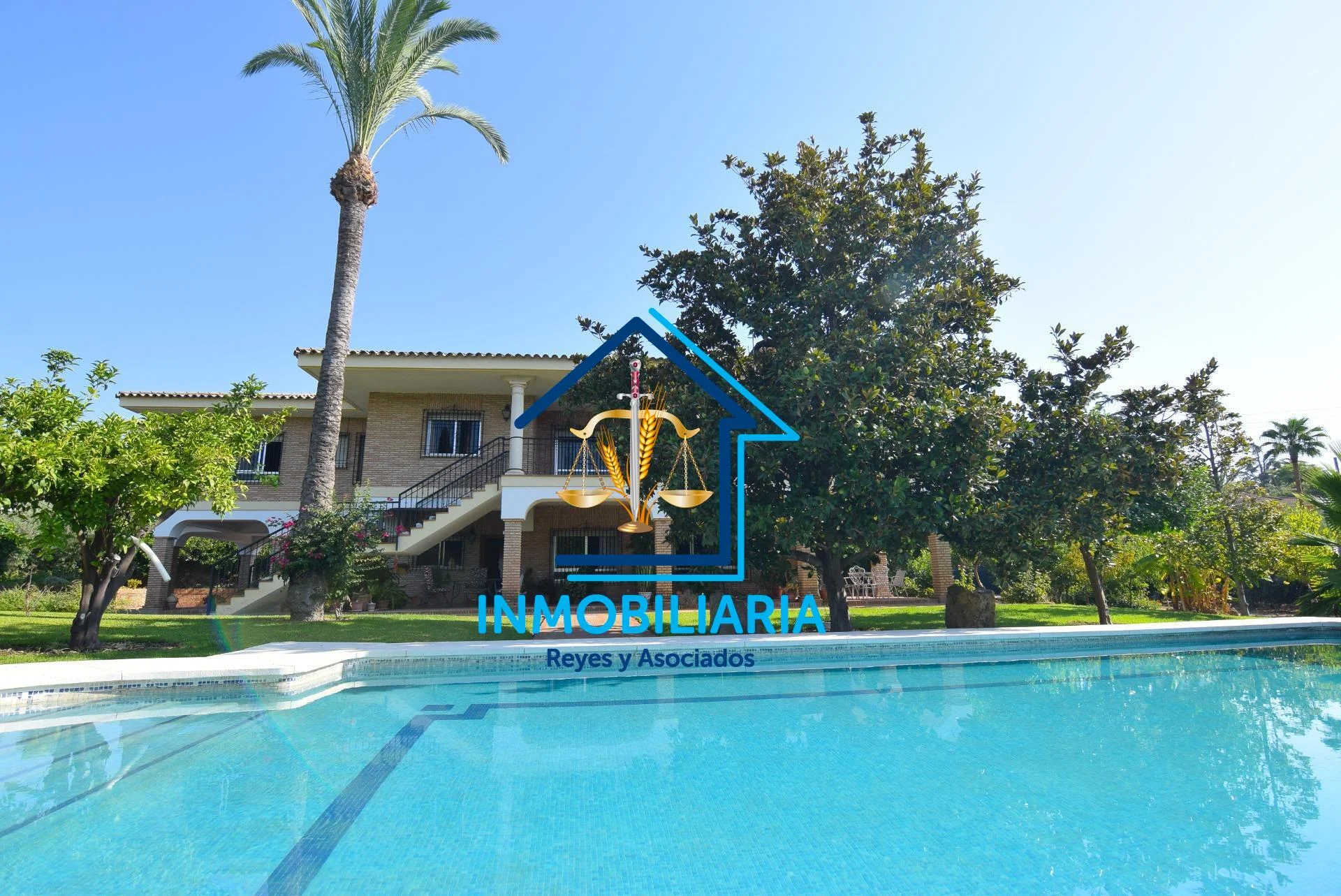 Large chalet in Córdoba, 6 bedrooms
