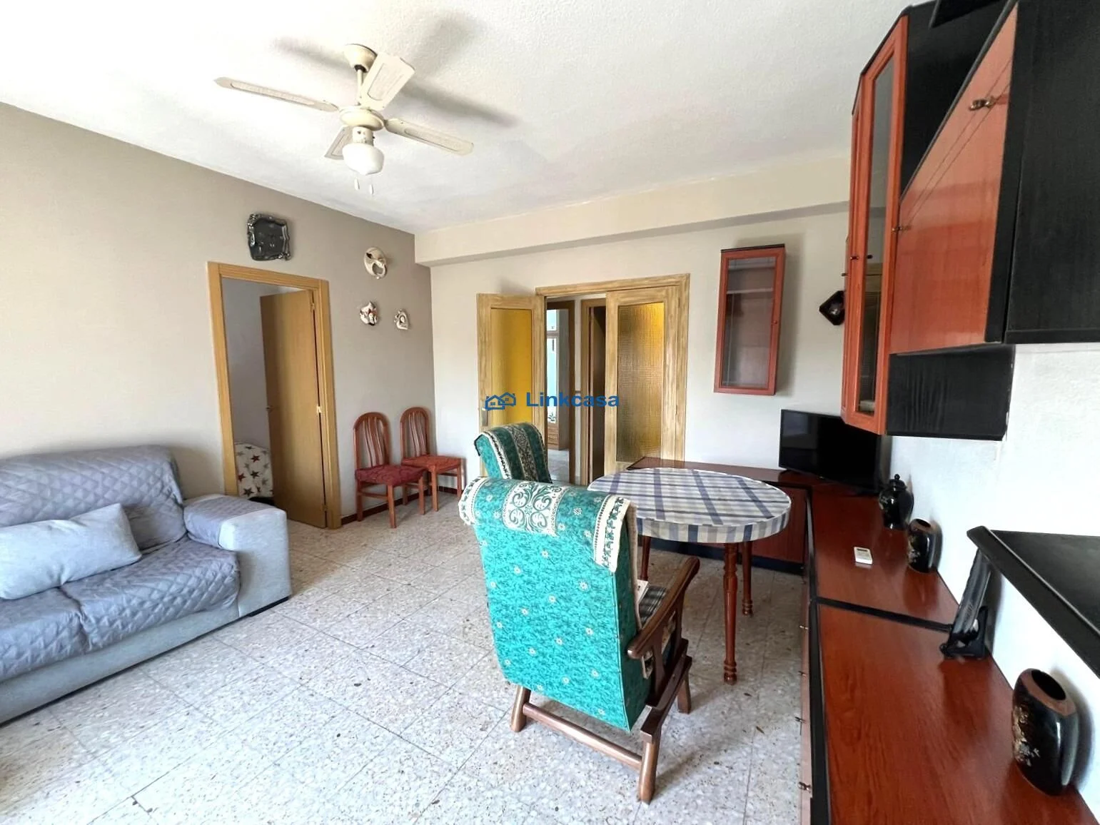 Reformed Escalona flat, three bedrooms