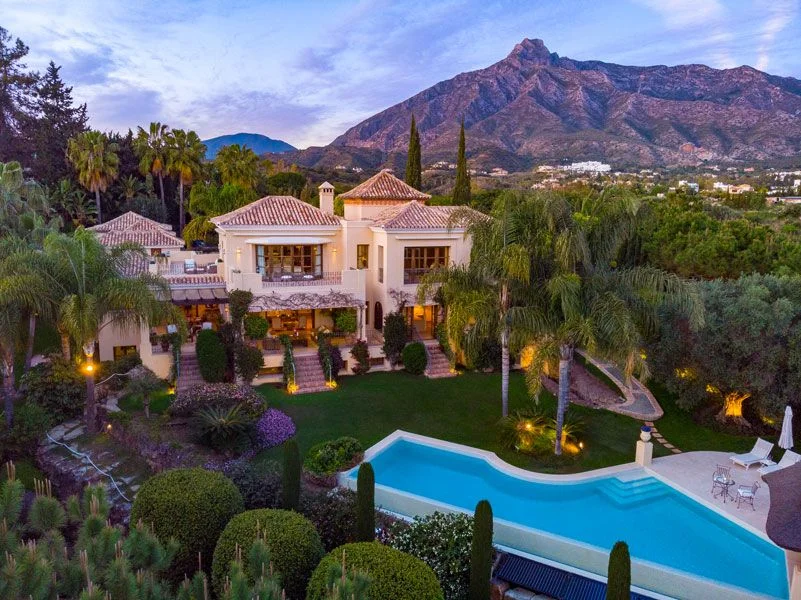 Luxury Marbella villa, 6 bedrooms