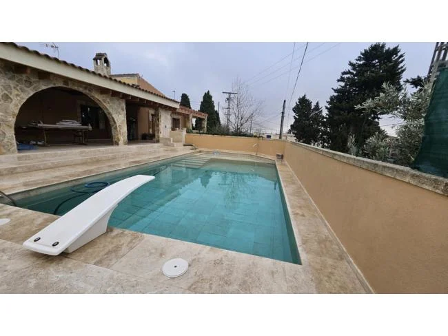 Chalet amplio en Moralet con piscina