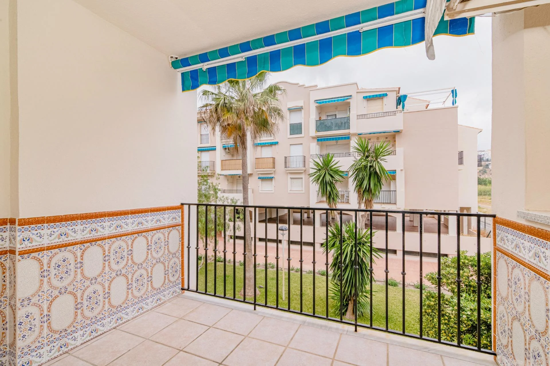 Coastal flat near sea, 3 bedrooms