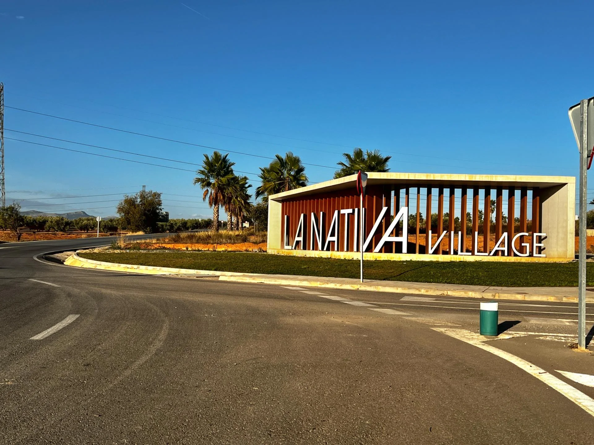 Urban plot in El Chaparral, 308 m²