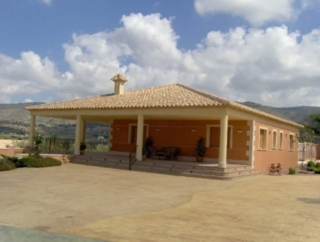 Chalet in Devesa with heated pool