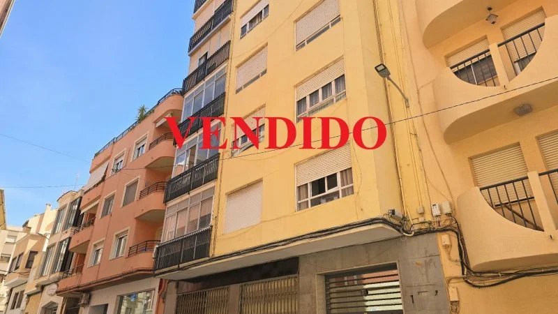 Renovation flat, 3 bedrooms, balcony