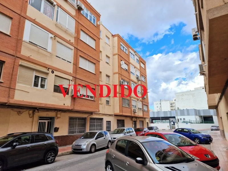 Exterior Monovar flat, 3 bedrooms