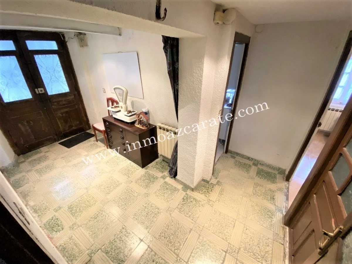 Gran casa de pueblo en Eulate, 585 m²