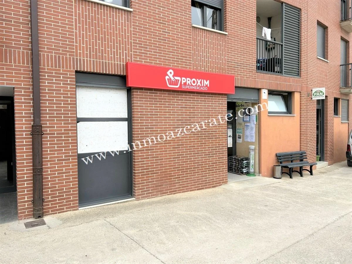 Local de alimentación en funcionamiento, 92 m²
