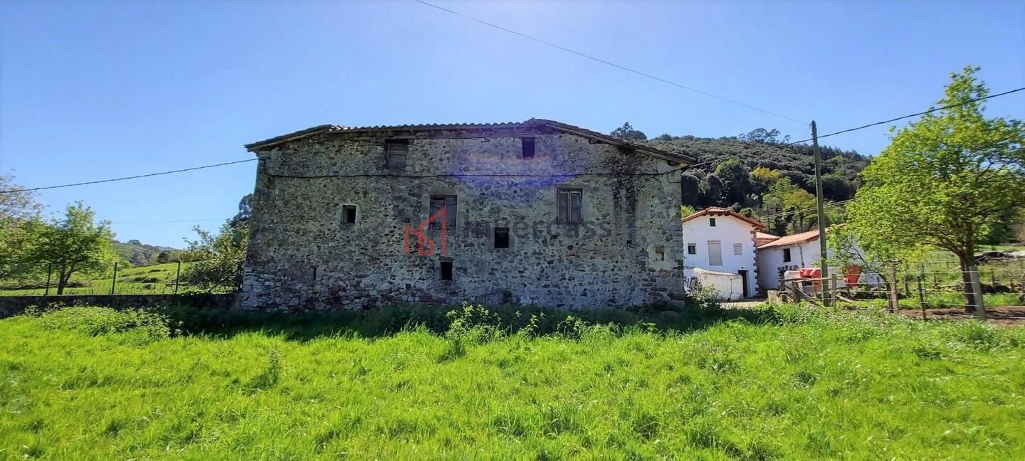 Stone house in Sámano, 3 bedrooms