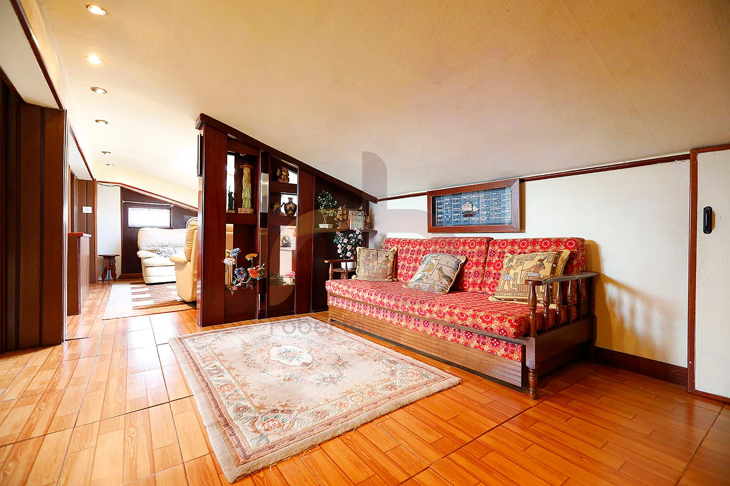 Attic commercial unit in Miracruz, 60 m²