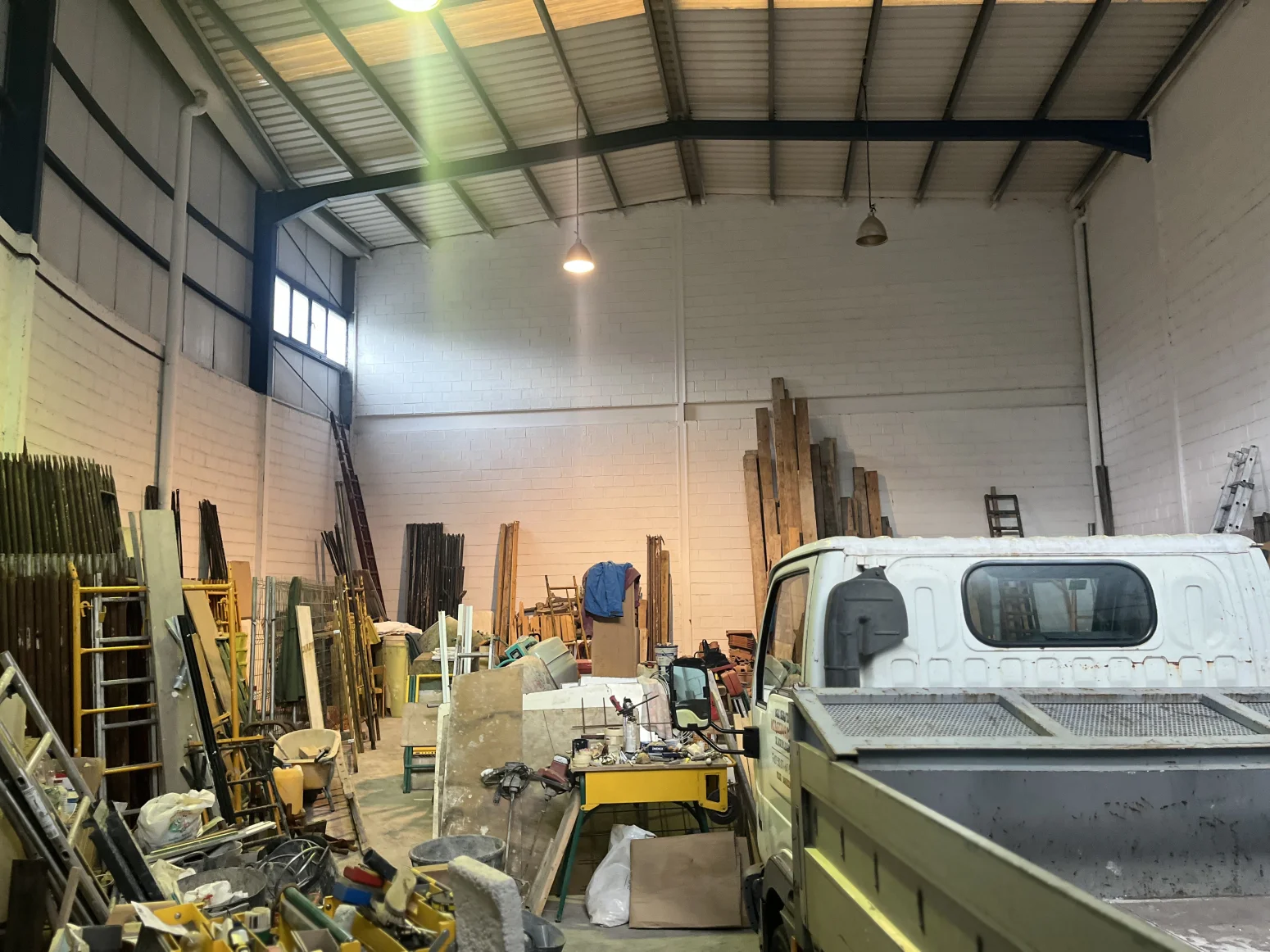 Nave industrial de 250 m² en Lezo