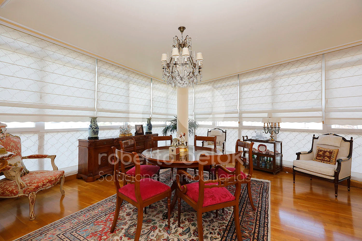 Amplio piso exterior en Palmera Montero
