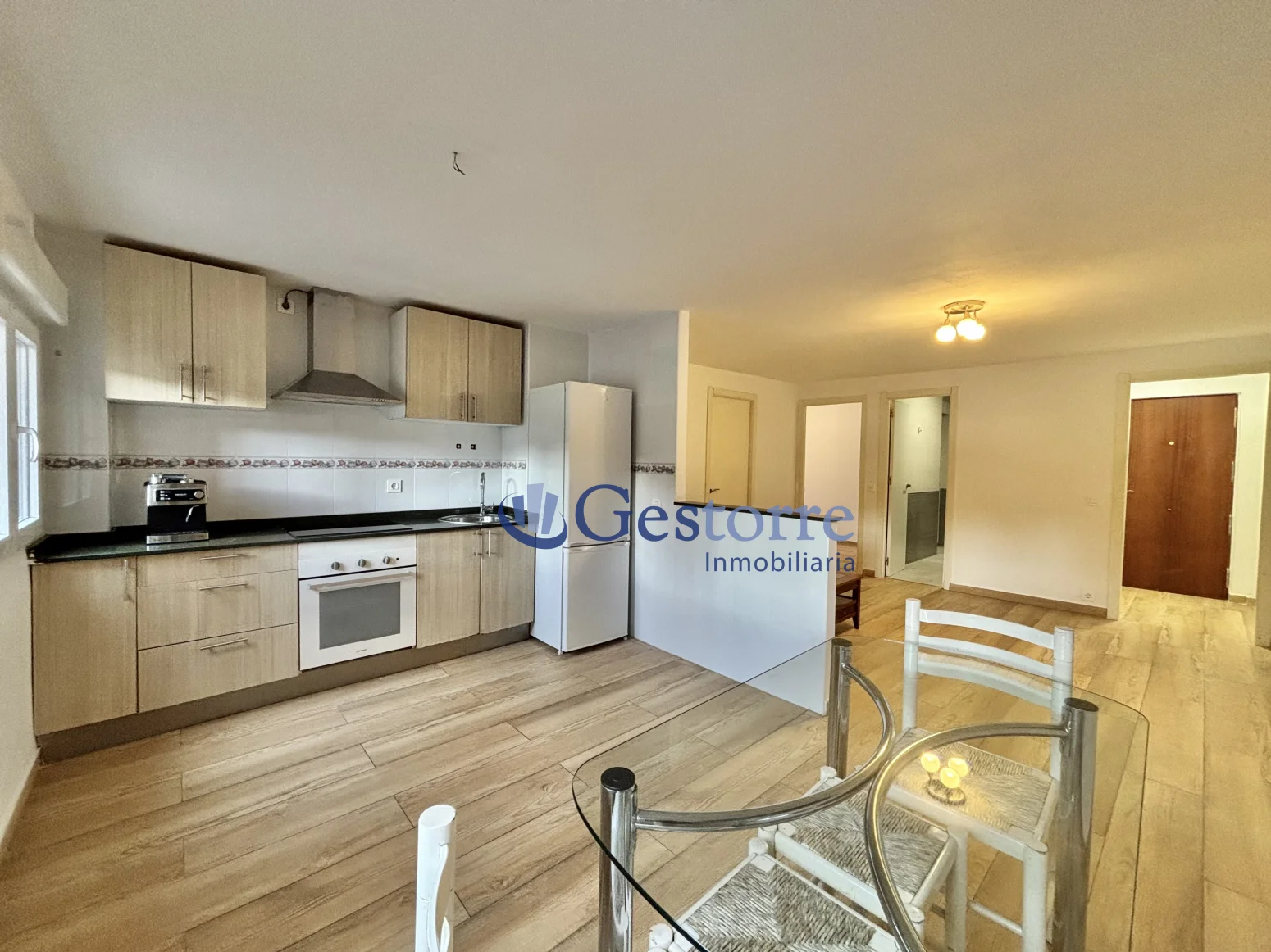 Reformed Oviedo flat with tenant