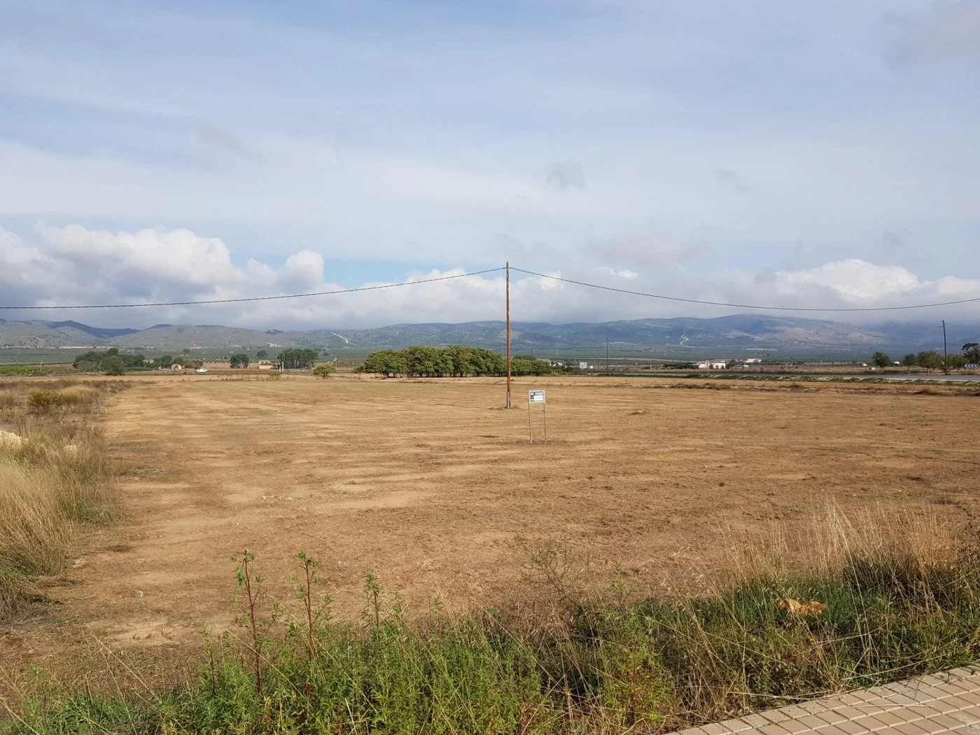 Urban residential land in Cañada