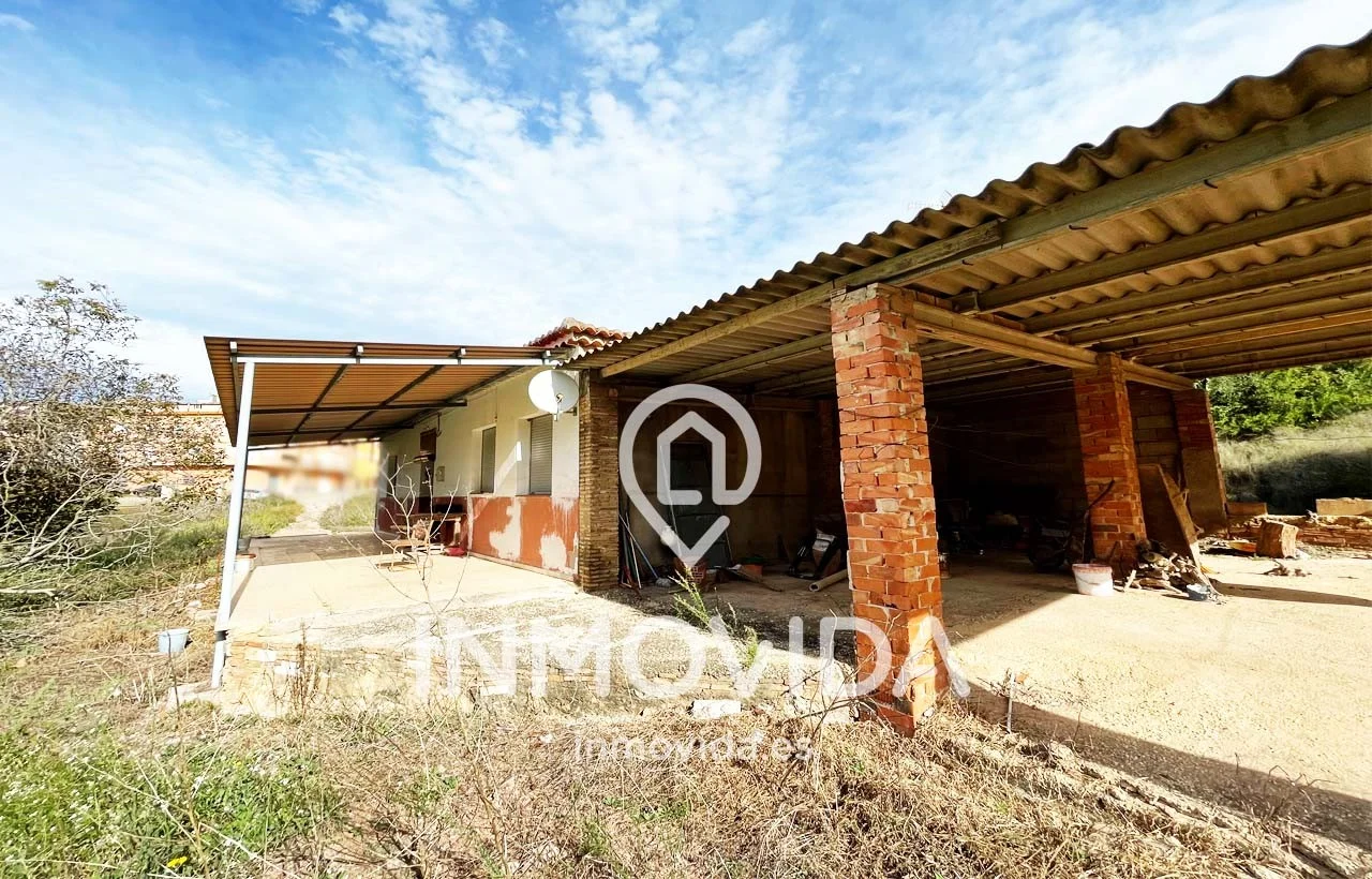 Barxeta refurbishment property, 9,413 m² land