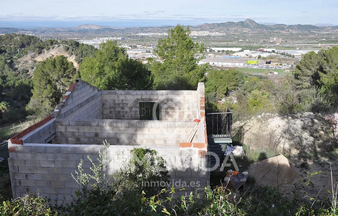 Rustic Xàtiva plot, 10,000 m²