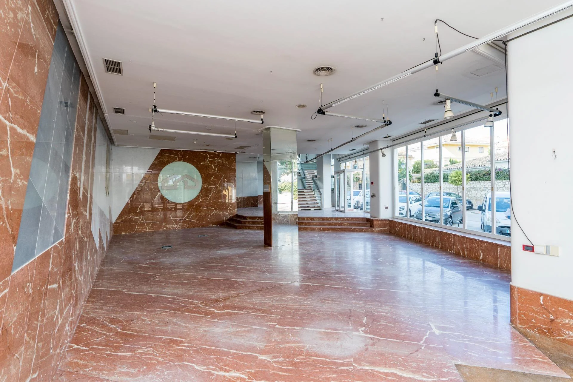 Two-floor commercial premises in Miramar