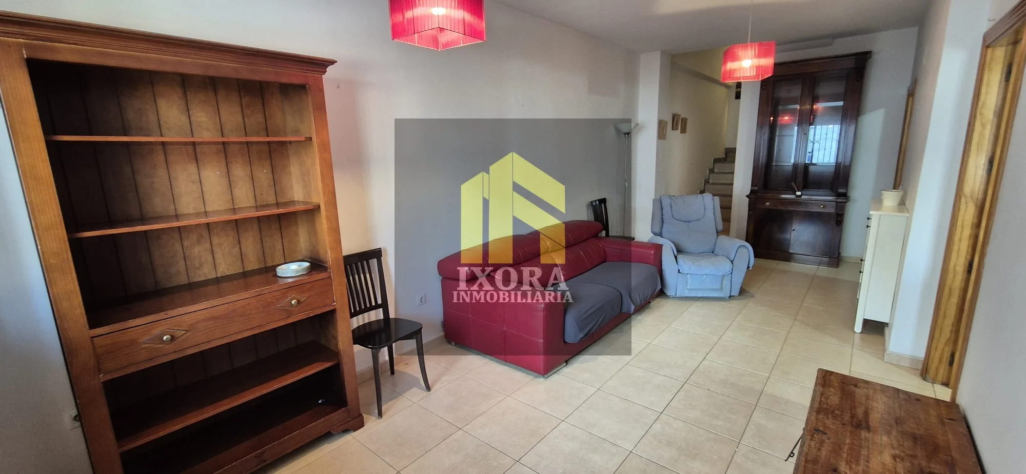 Three-bedroom duplex with communal pool