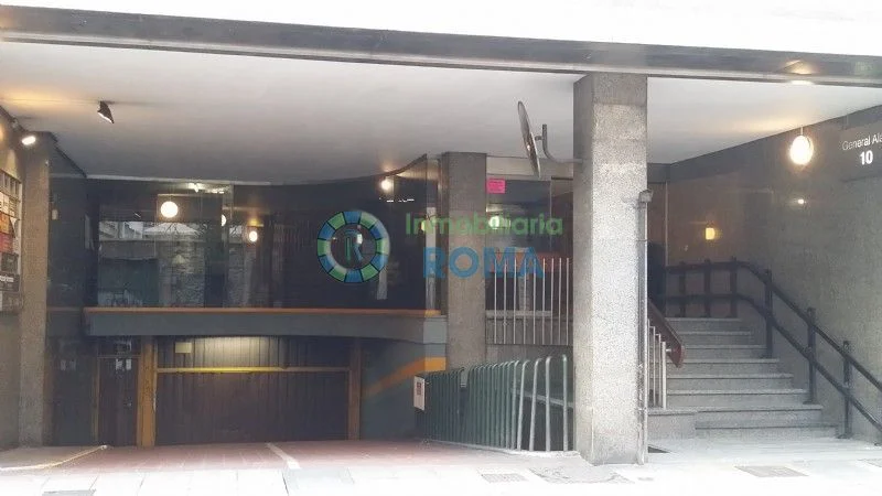 Central Vitoria garage, 12 m²