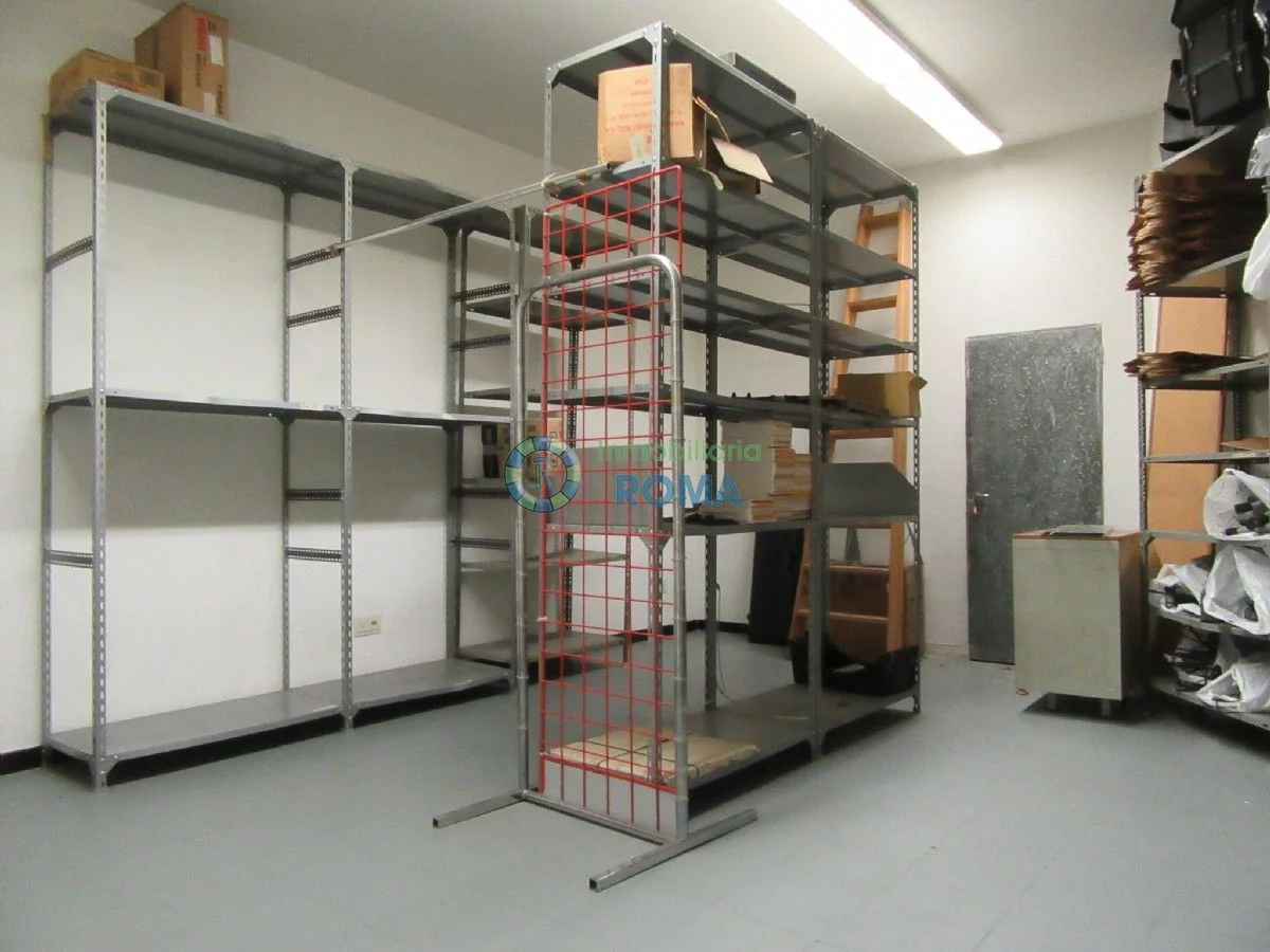 Local comercial céntrico en Vitoria, 300 m²
