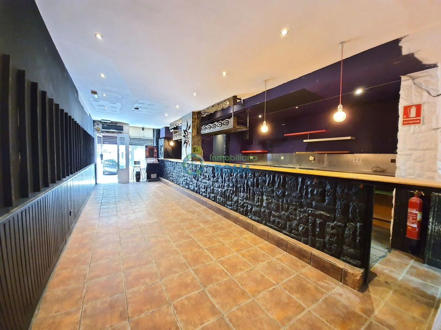 Local de bar en Vitoria, 140 m²