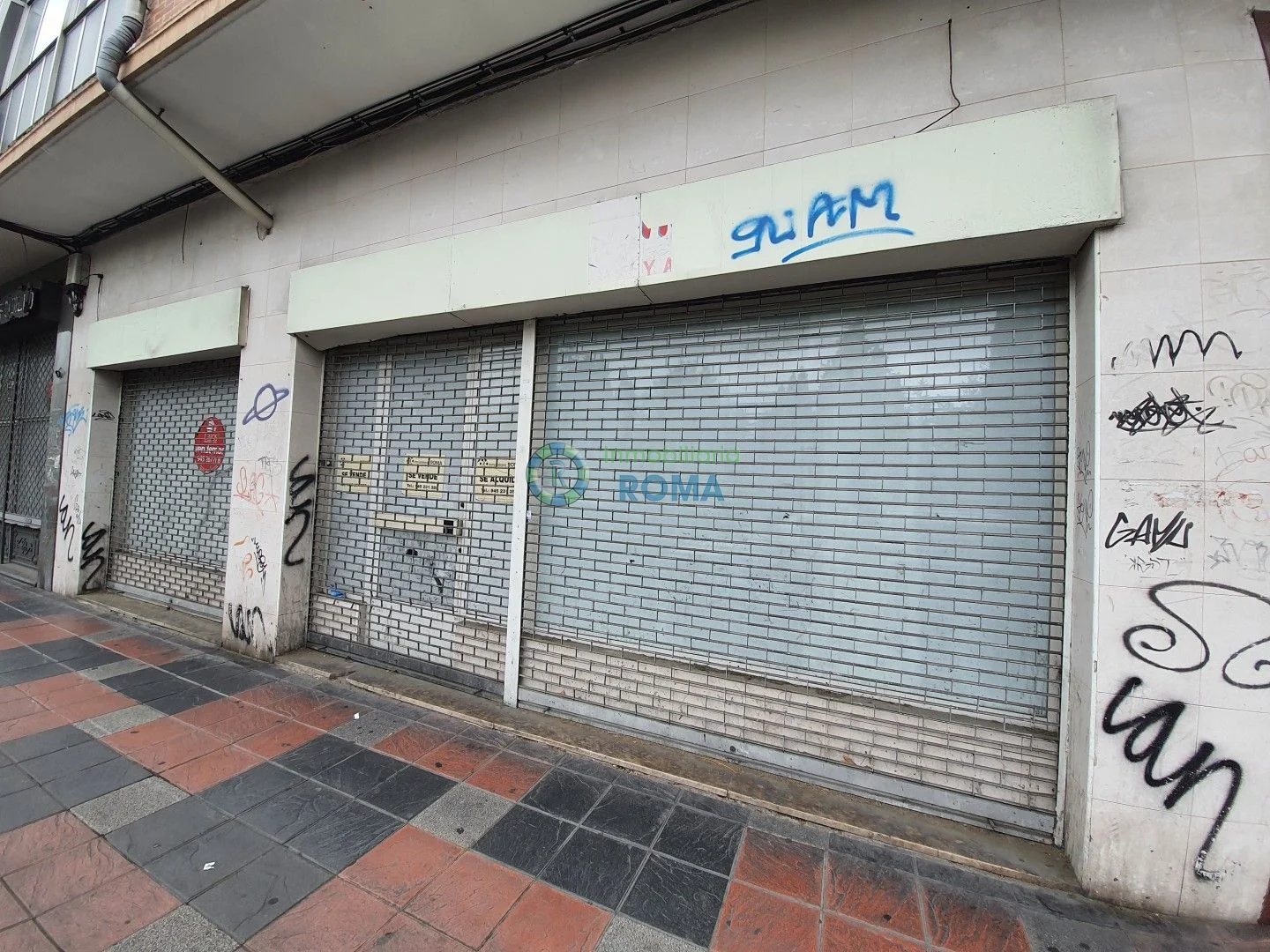 250 m² commercial unit in El Pilar