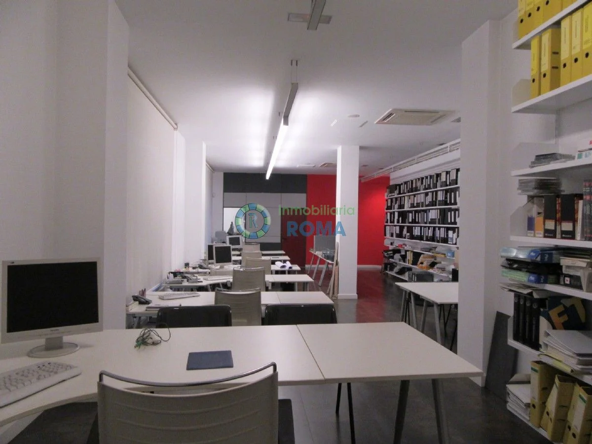 Local comercial de 151 m² en Lakua