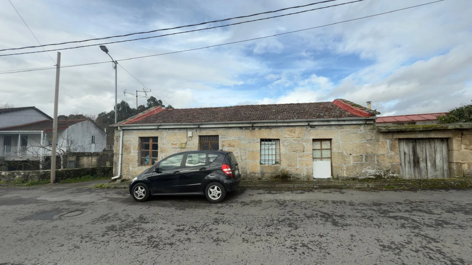 Reformable house near Maside, 99 m²