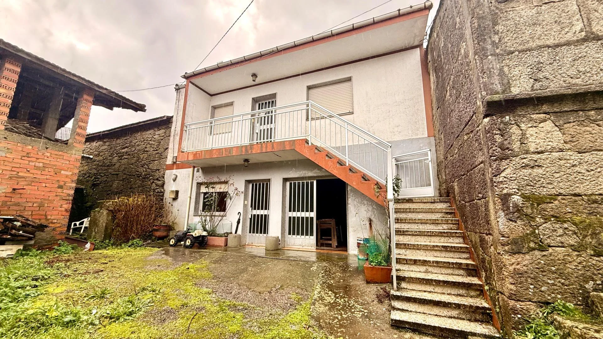Casa sin registrar en Rairiz, 3 habitaciones