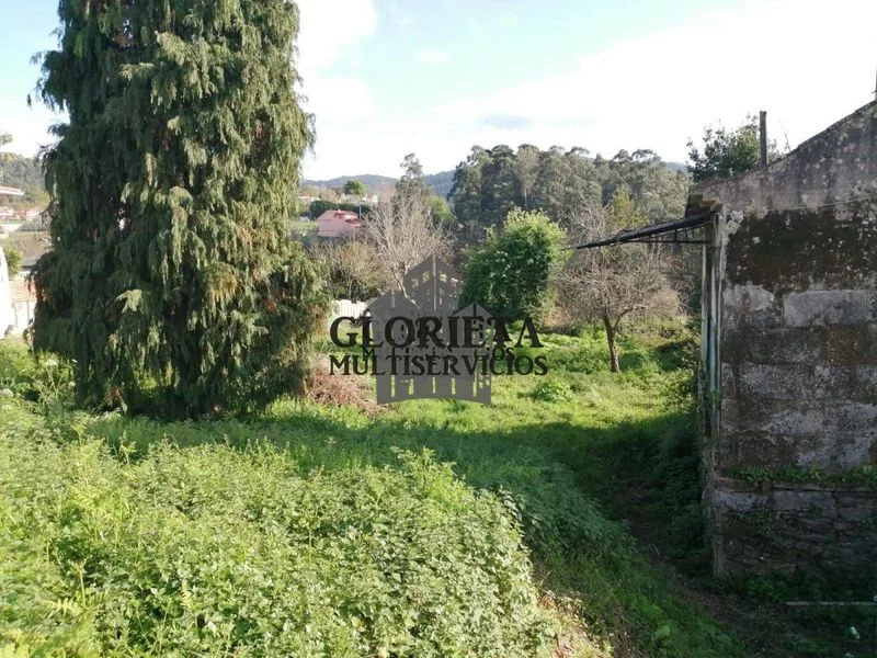 Parcela edificable de 564 m² en Bembrive