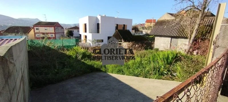 Buildable Vigo plot near Calvario