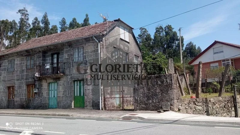 Renovation chalet with three-home potential