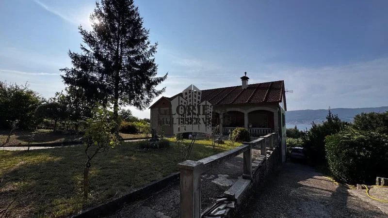 Casa amplia con gran terreno