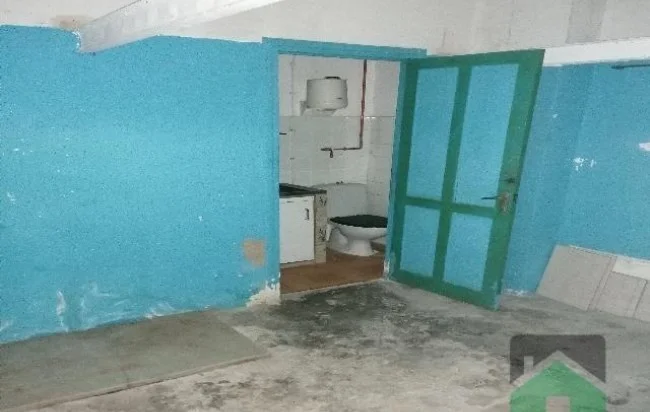 Local comercial para reformar en Llano