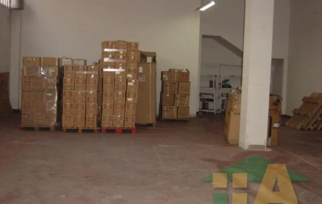 Local comercial de 400 m² en Moreda