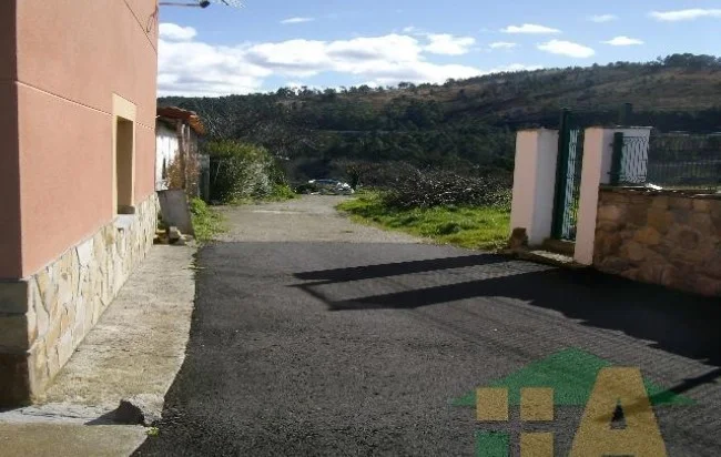Finca edificable de 1.250 m² en Cudillero