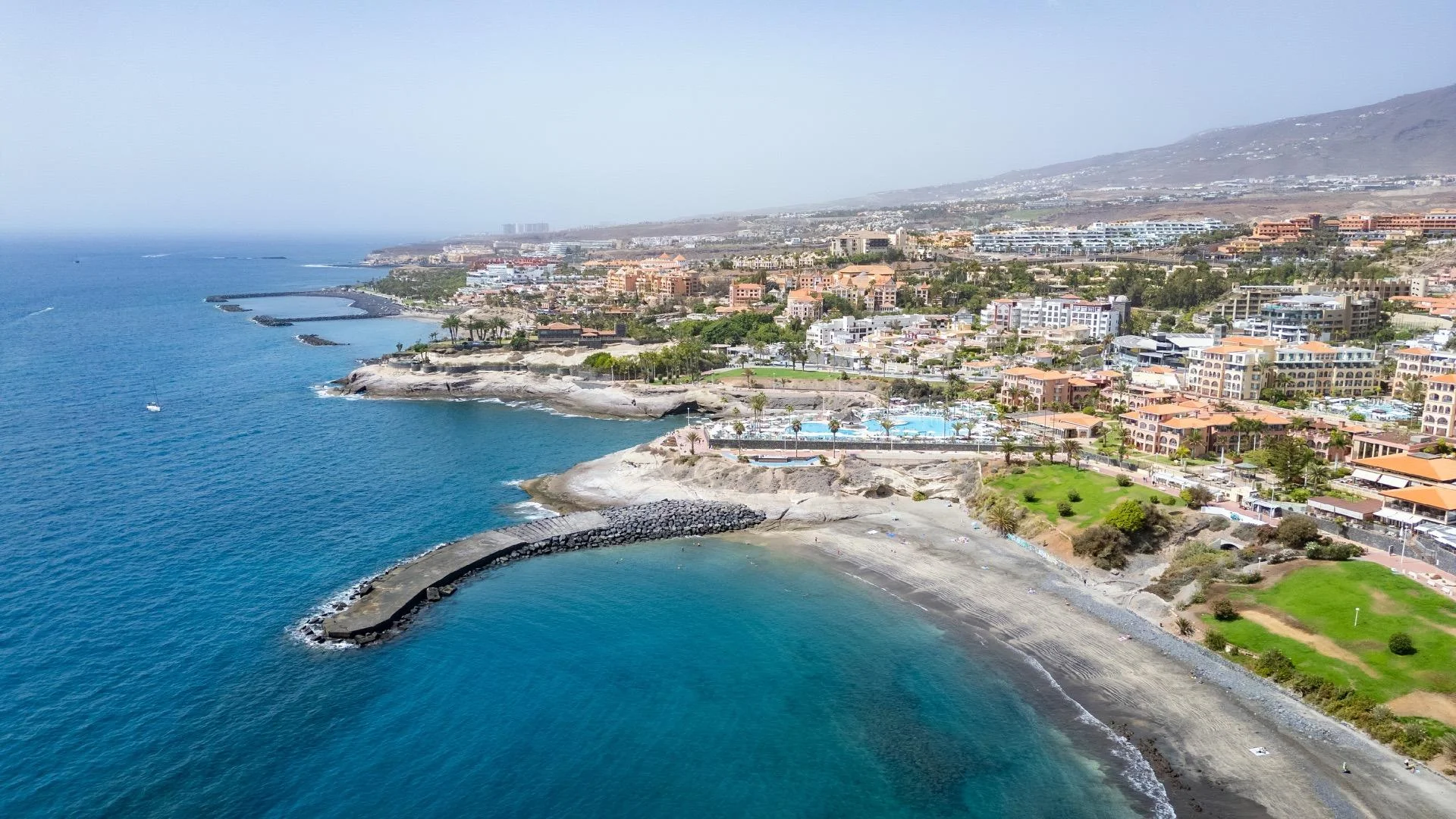 Two-bedroom apartment near Fañabé beach