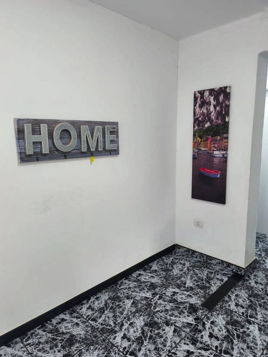 Tenanted four-bedroom flat in Somosierra
