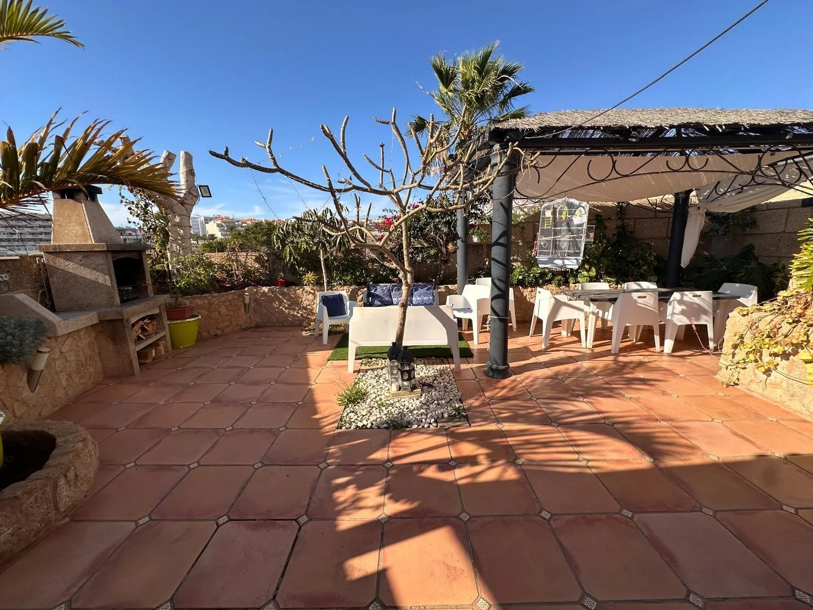 Triplex in Callao Salvaje, 3 bedrooms