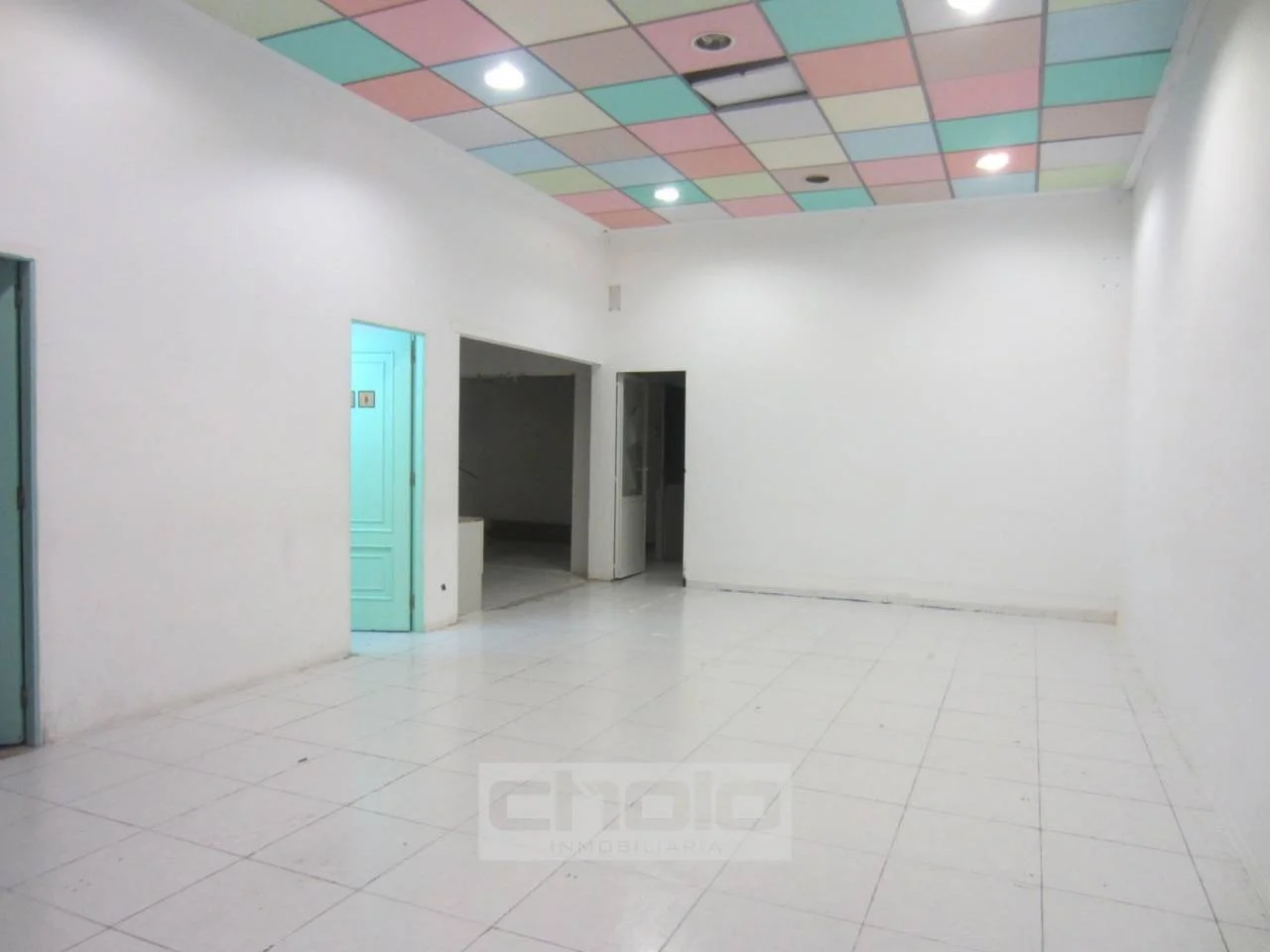 Commercial premises in A Milagrosa, Lugo