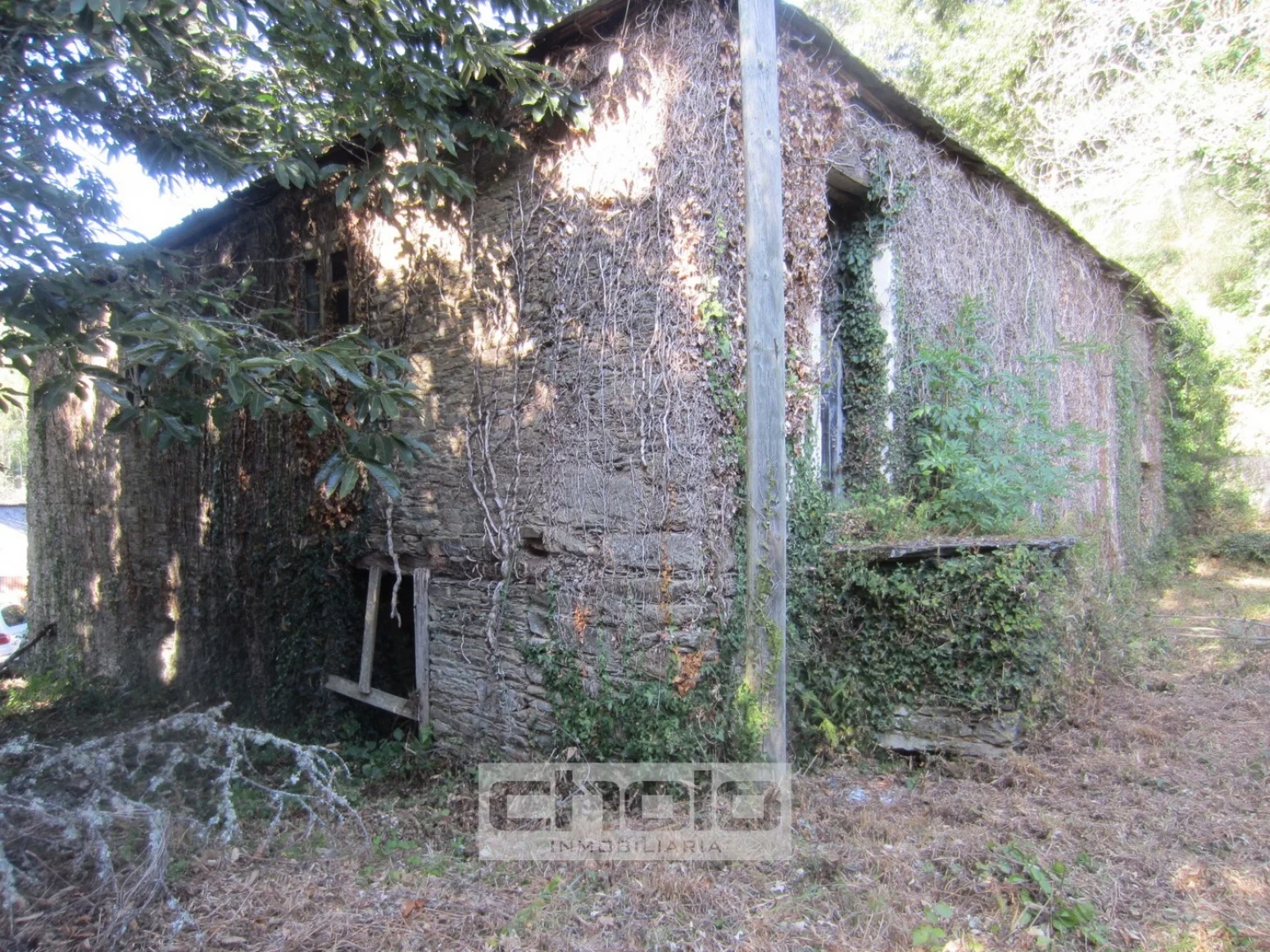 Historic house in Baralla, 3 bedrooms