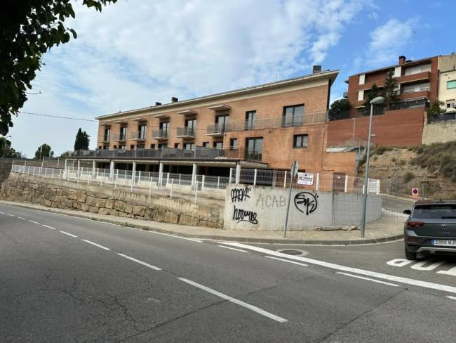 Casa adosada nueva en Cervera, 4 habitaciones