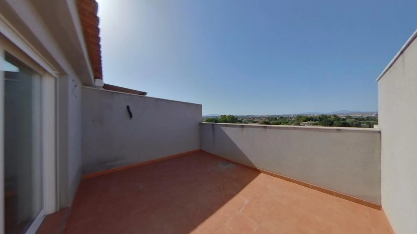 Tenanted Murcia duplex investment